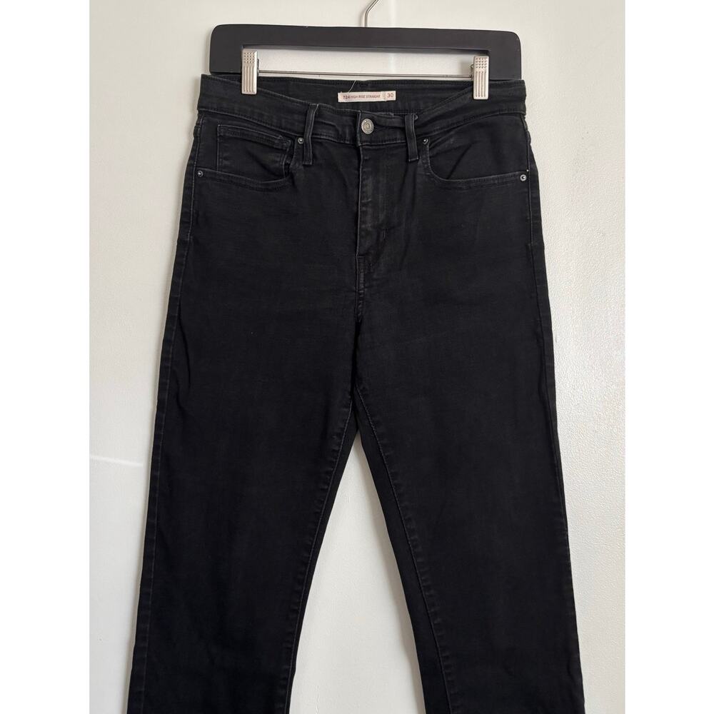 Black Women's Levi's 724 High Rise Straight Leg Jeans 30 - Picture 2 of 7